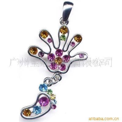 【供应新款吊坠产品(图)】价格,厂家,图片,服饰项目合作,广州宝欣首饰-